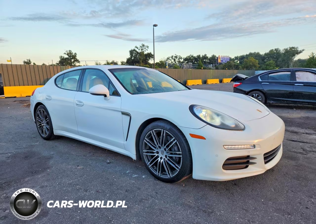 2015 Porsche Panamera 2 VIN:WP0AA2A75FL004562 - 4