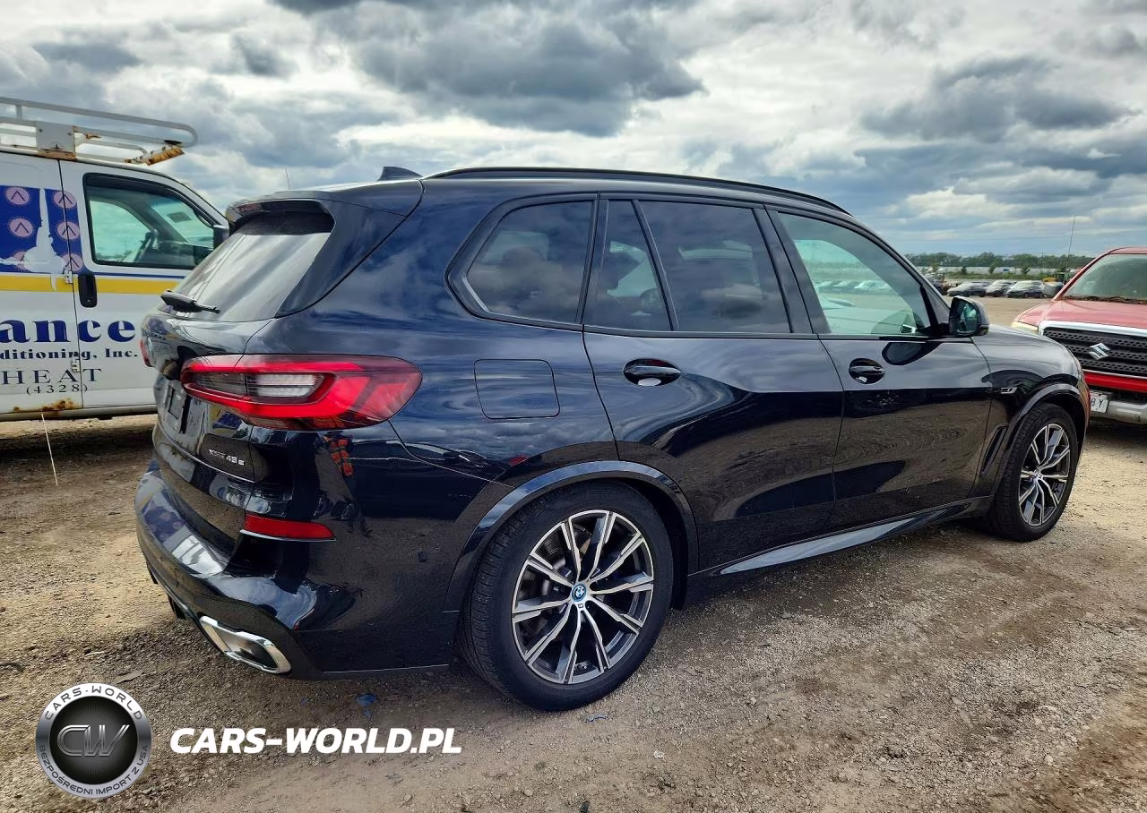 2022 BMW X5 xDrive45E VIN:5UXTA6C07N9M48620 - 3