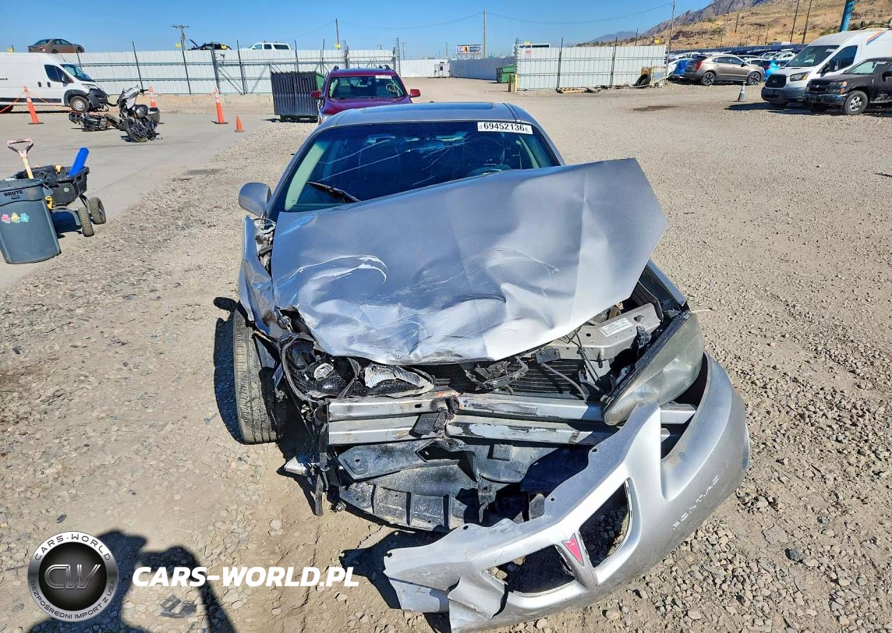 2007 Pontiac Grand Prix VIN:2G2WP552X71142002 - 5