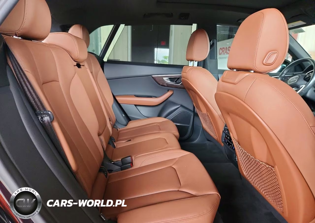 2019 Audi Q8 Prestige S-Line VIN:WA1FVBF1XKD022097 - 11