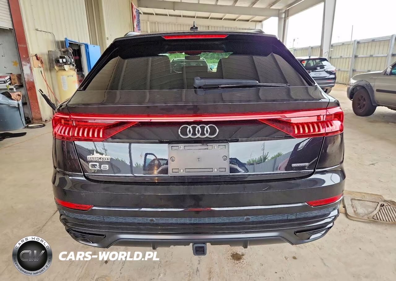 2019 Audi Q8 Prestige S-Line VIN:WA1FVBF1XKD022097 - 6
