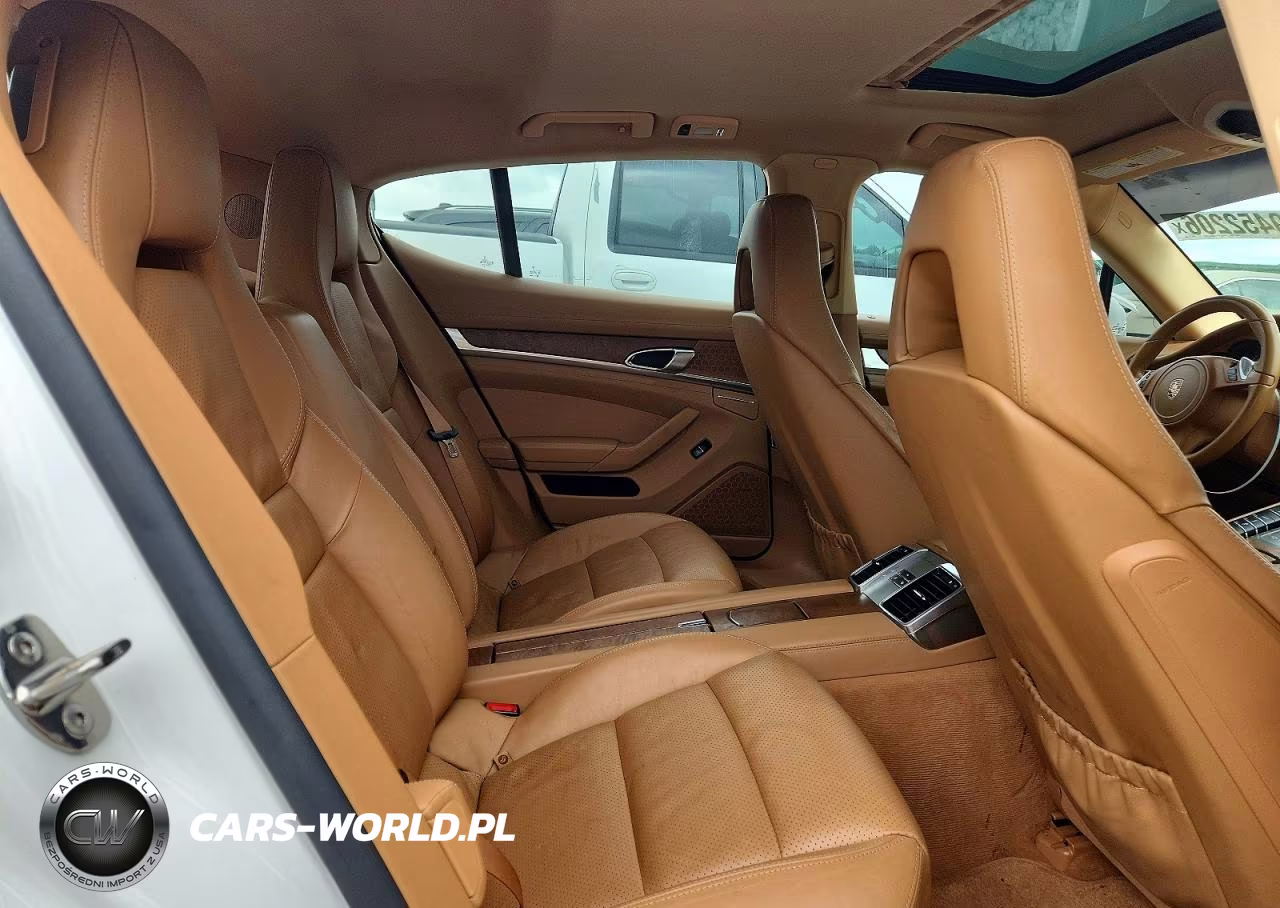2011 Porsche Panamera 2 VIN:WP0AA2A74BL017040 - 10