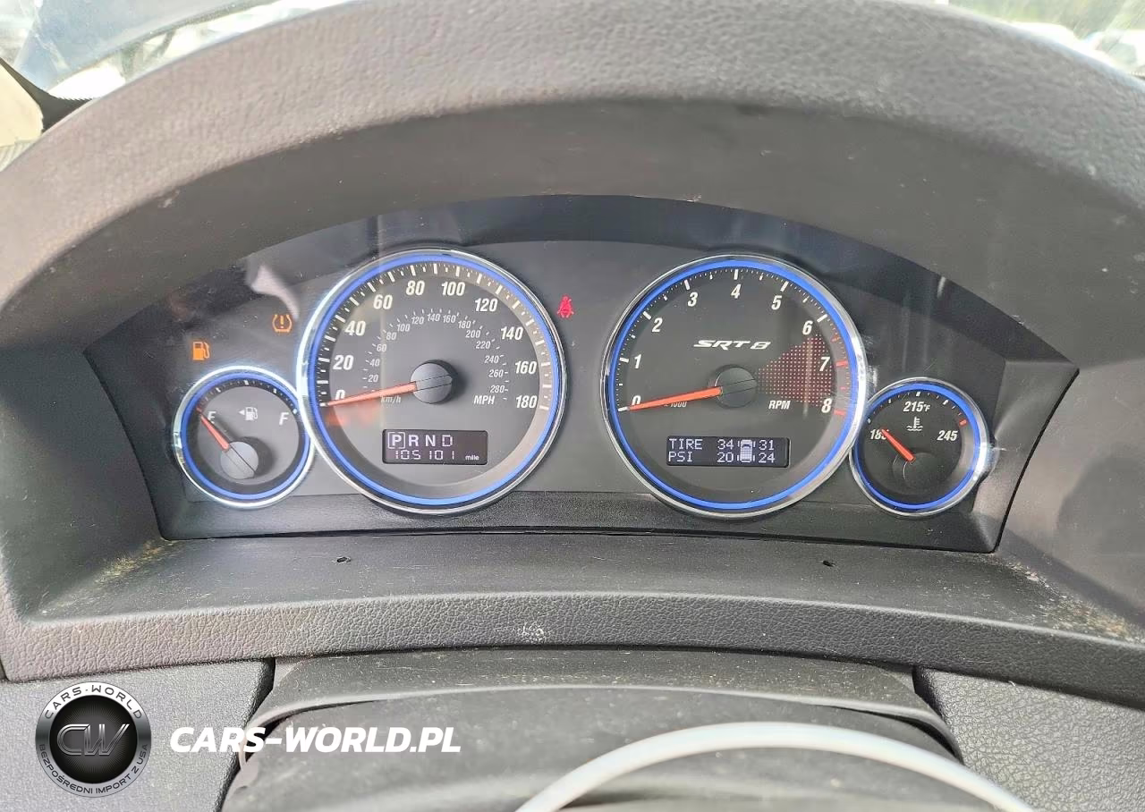 2008 Jeep Grand Cherokee Srt-8 VIN:1J8HR78348C174690 - 9