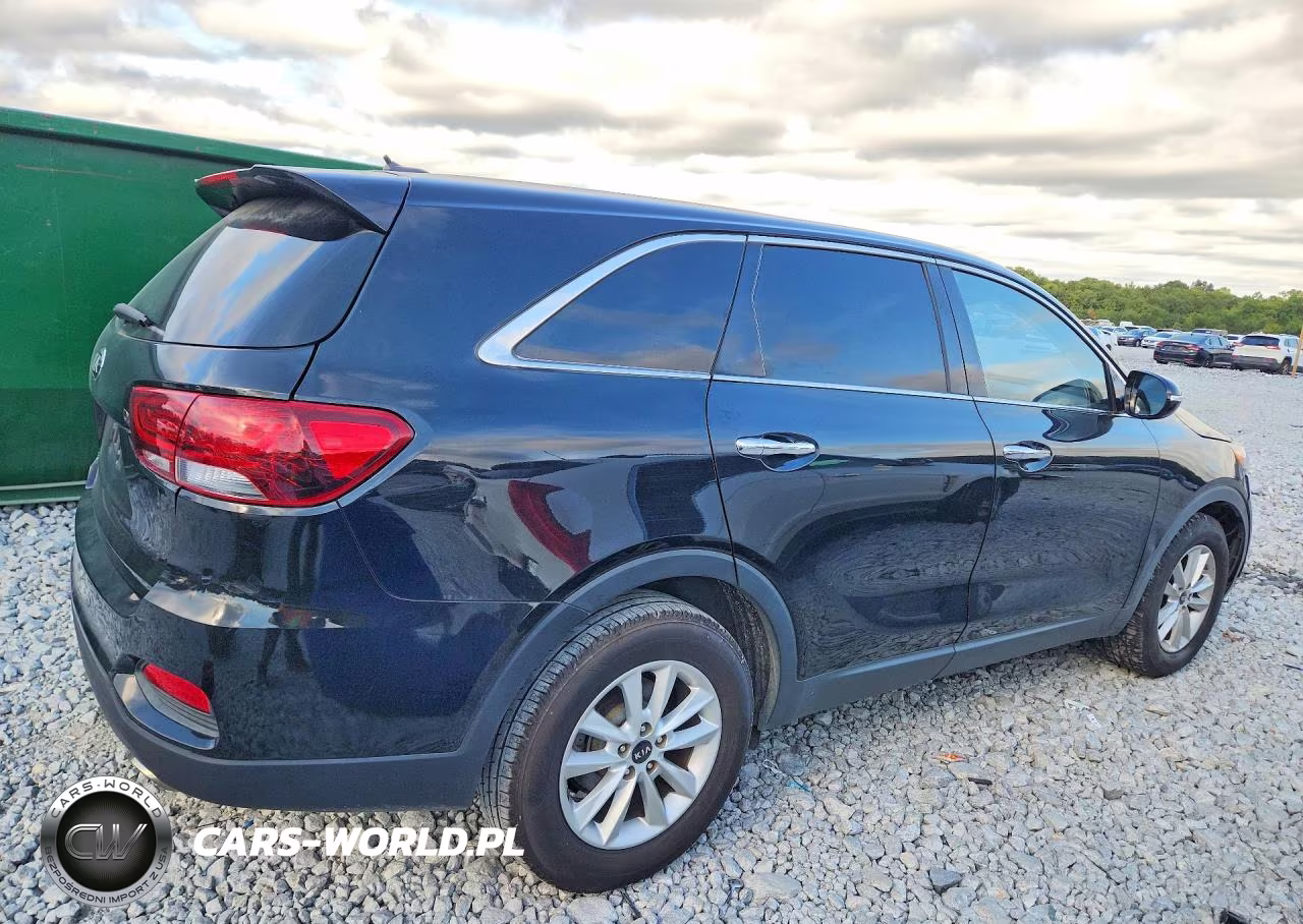 2020 Kia Sorento S VIN:5XYPG4A55LG615041 - 3