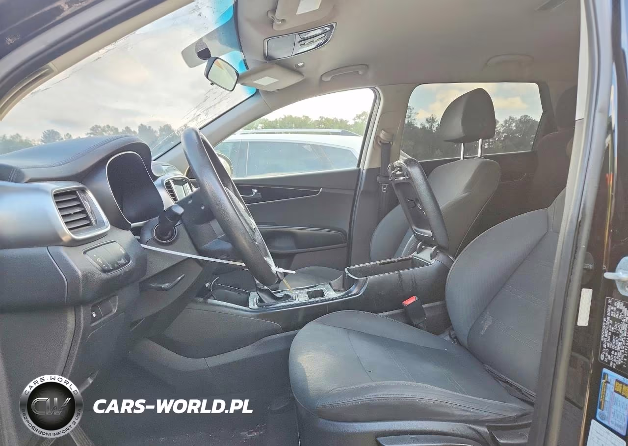 2020 Kia Sorento S VIN:5XYPG4A55LG615041 - 7