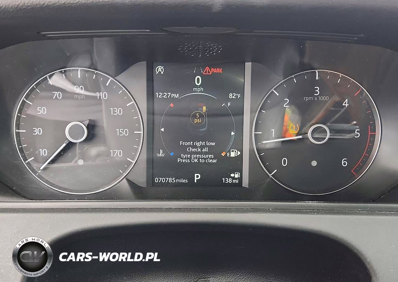 2018 Land Rover Range Rover Velar S VIN:SALYB2RN6JA715716 - 9