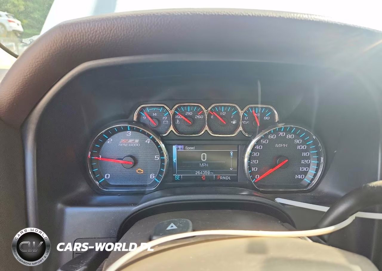 2018 Chevrolet Silverado K1500 Lt VIN:1GCUKREC5JF171506 - 9
