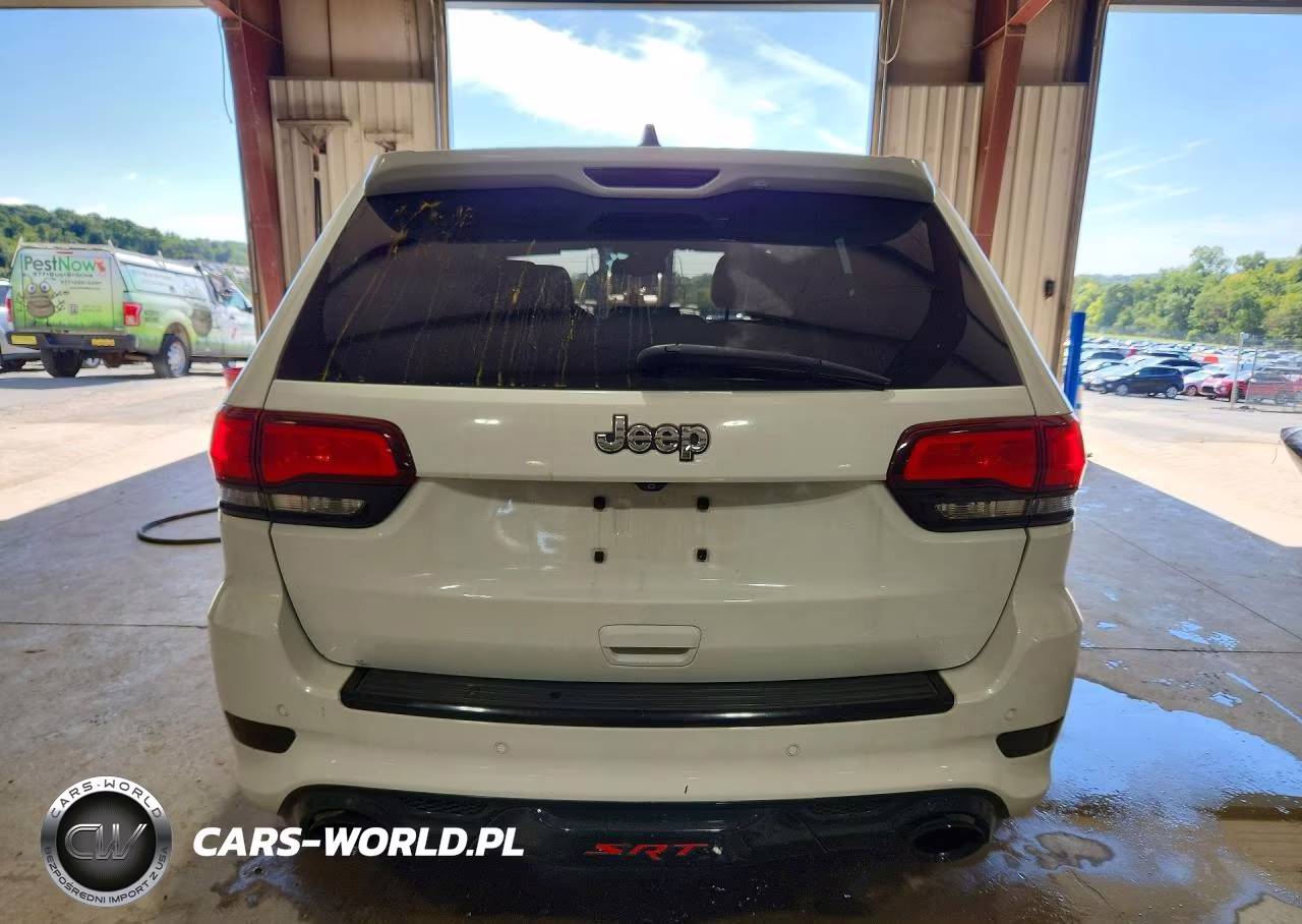 2015 Jeep Grand Cherokee Srt-8 VIN:1C4RJFDJ8FC672793 - 6