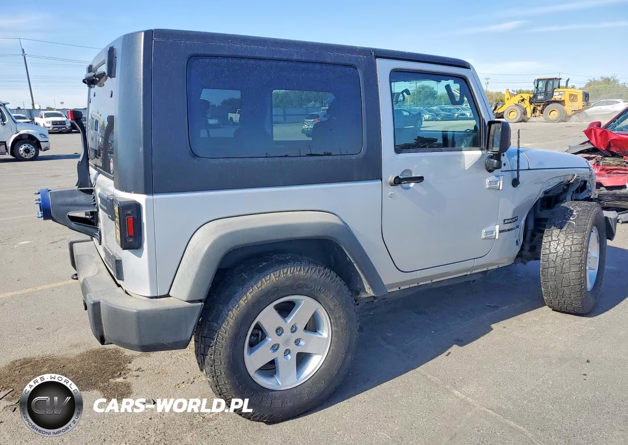 2010 Jeep Wrangler Sport VIN:1J4AA2D19AL166611 - 3
