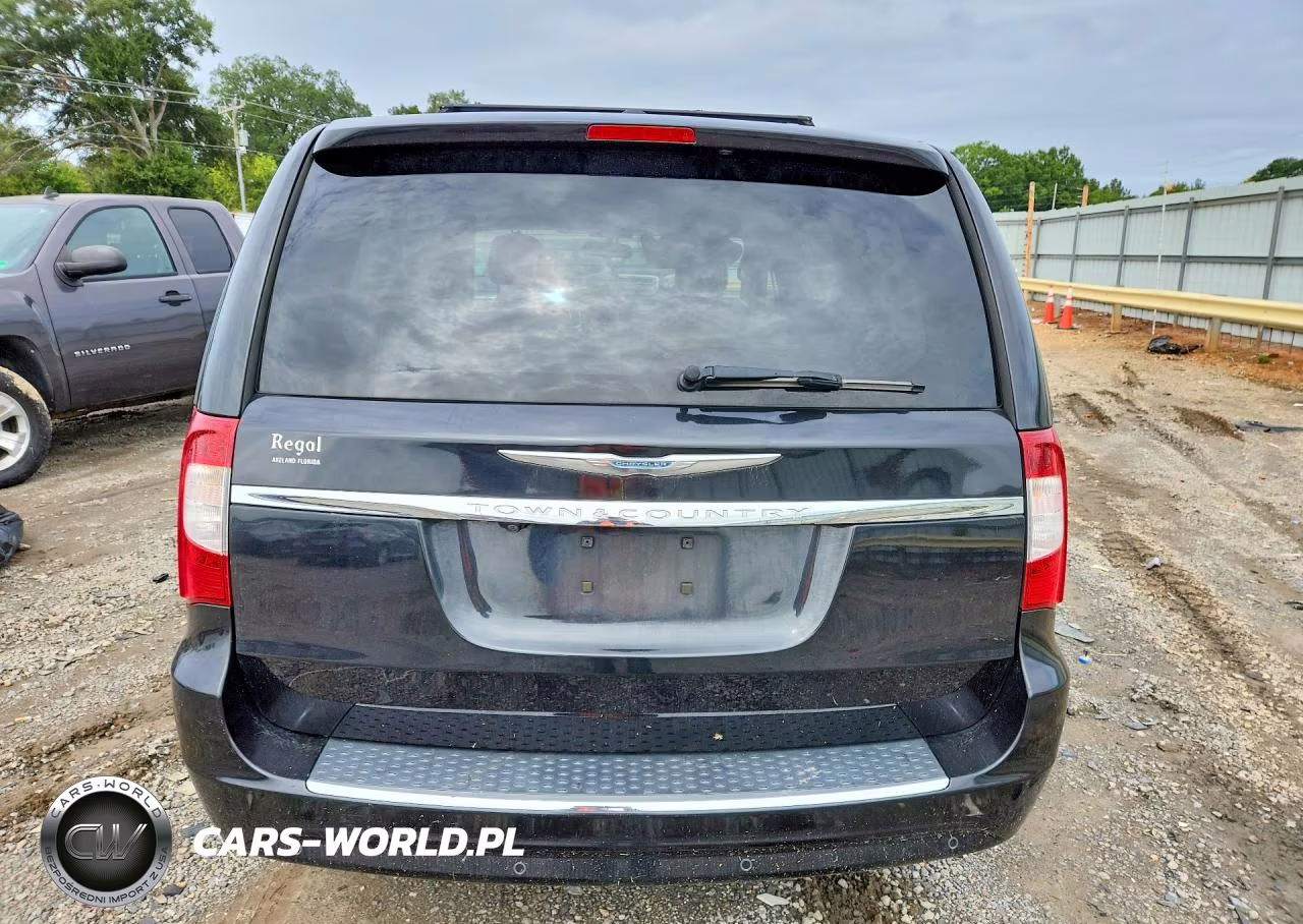 2012 Chrysler Town & Country Touring L VIN:2C4RC1CGXCR300670 - 6