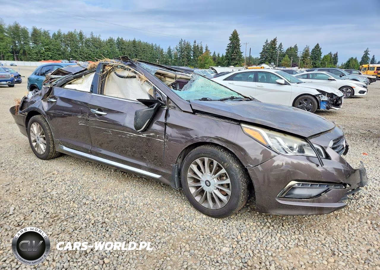 2015 Hyundai Sonata Limited VIN:5NPE34AF8FH230856 - 4