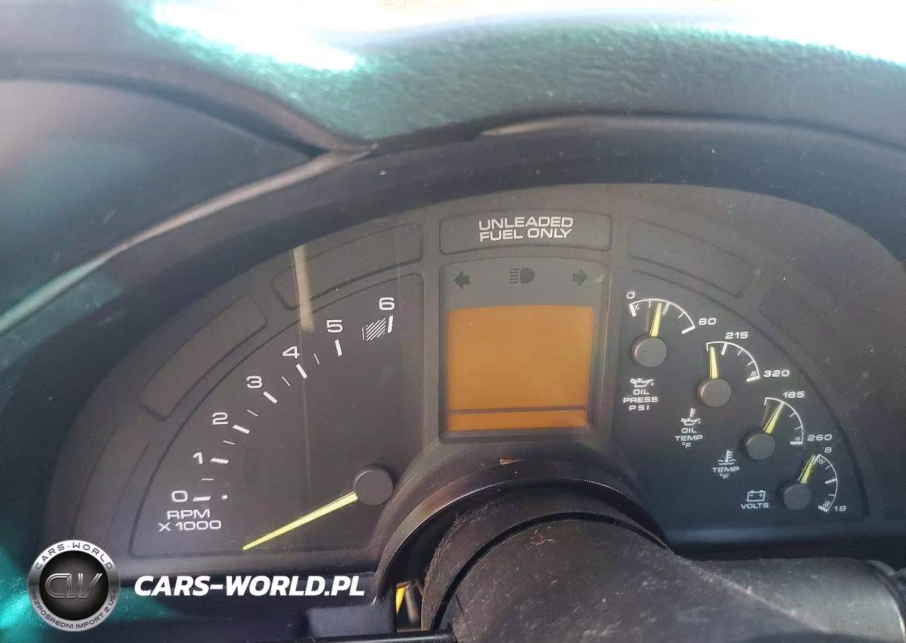 1996 Chevrolet Corvette VIN:1G1YY22P2T5103146 - 9