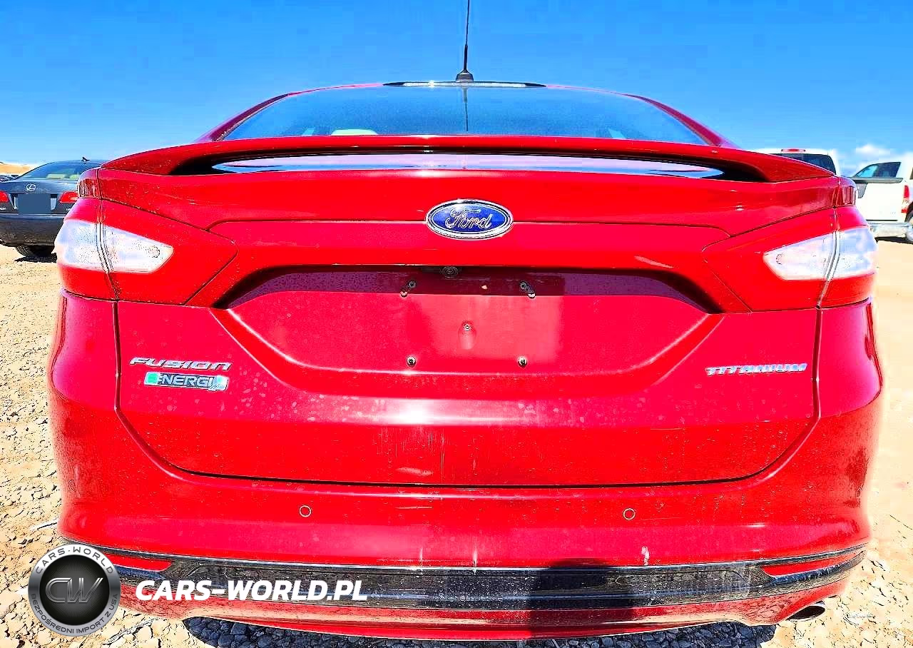 2016 Ford Fusion Titanium Phev VIN:3FA6P0SU2GR315047 - 6