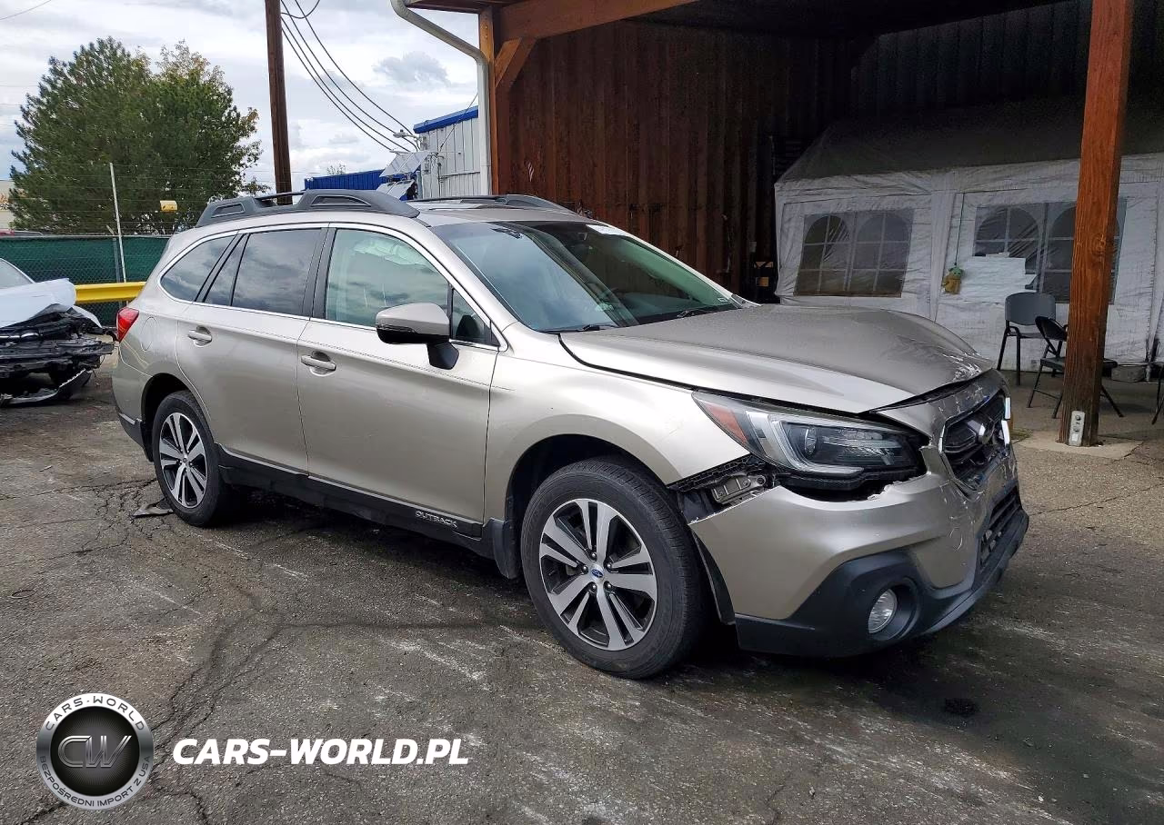 2018 Subaru Outback 2.5I Limited VIN:4S4BSANC6J3255825 - 4