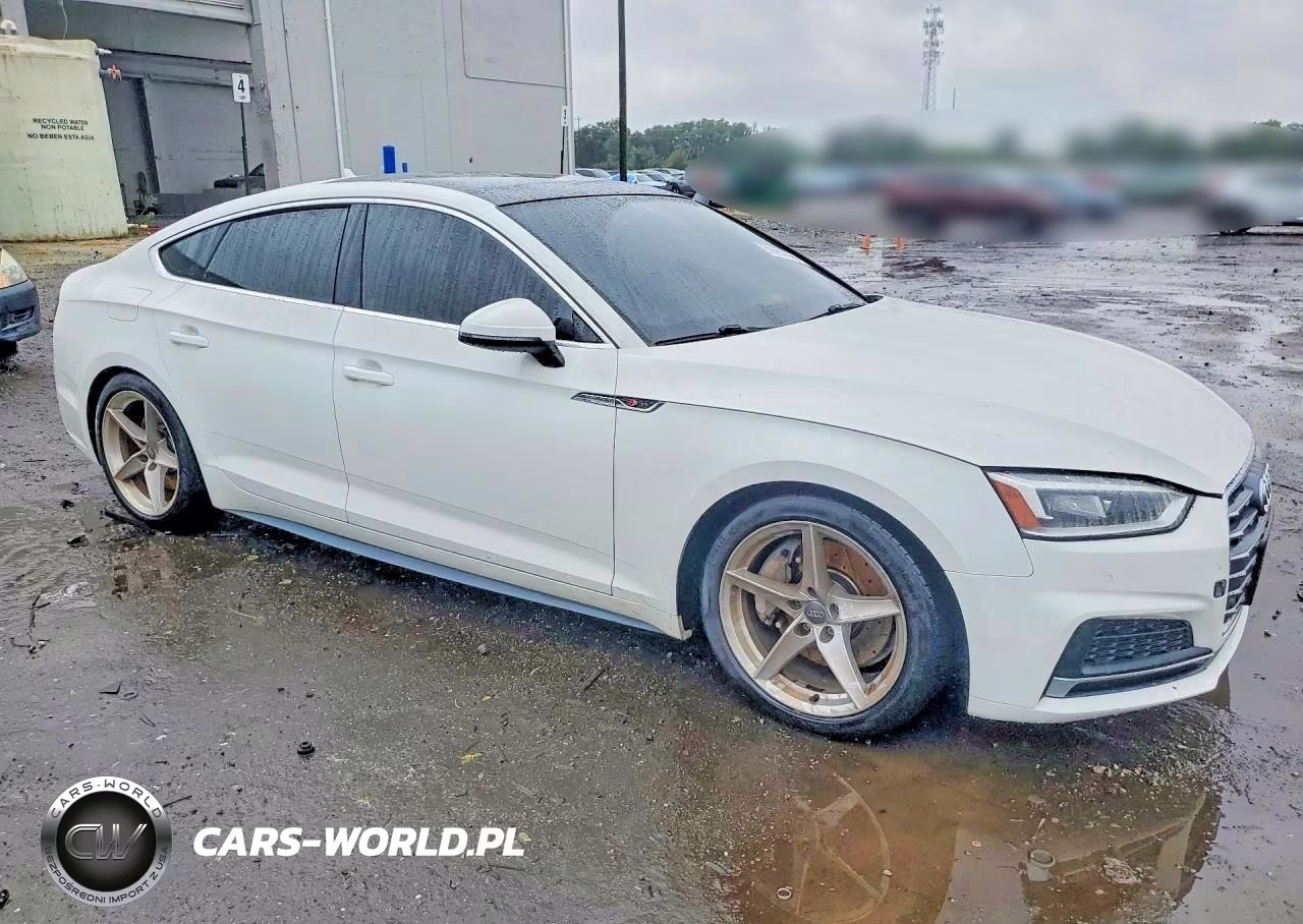 2019 Audi A5 Premium Plus S-Line VIN:WAUENCF57KA015584 - 4