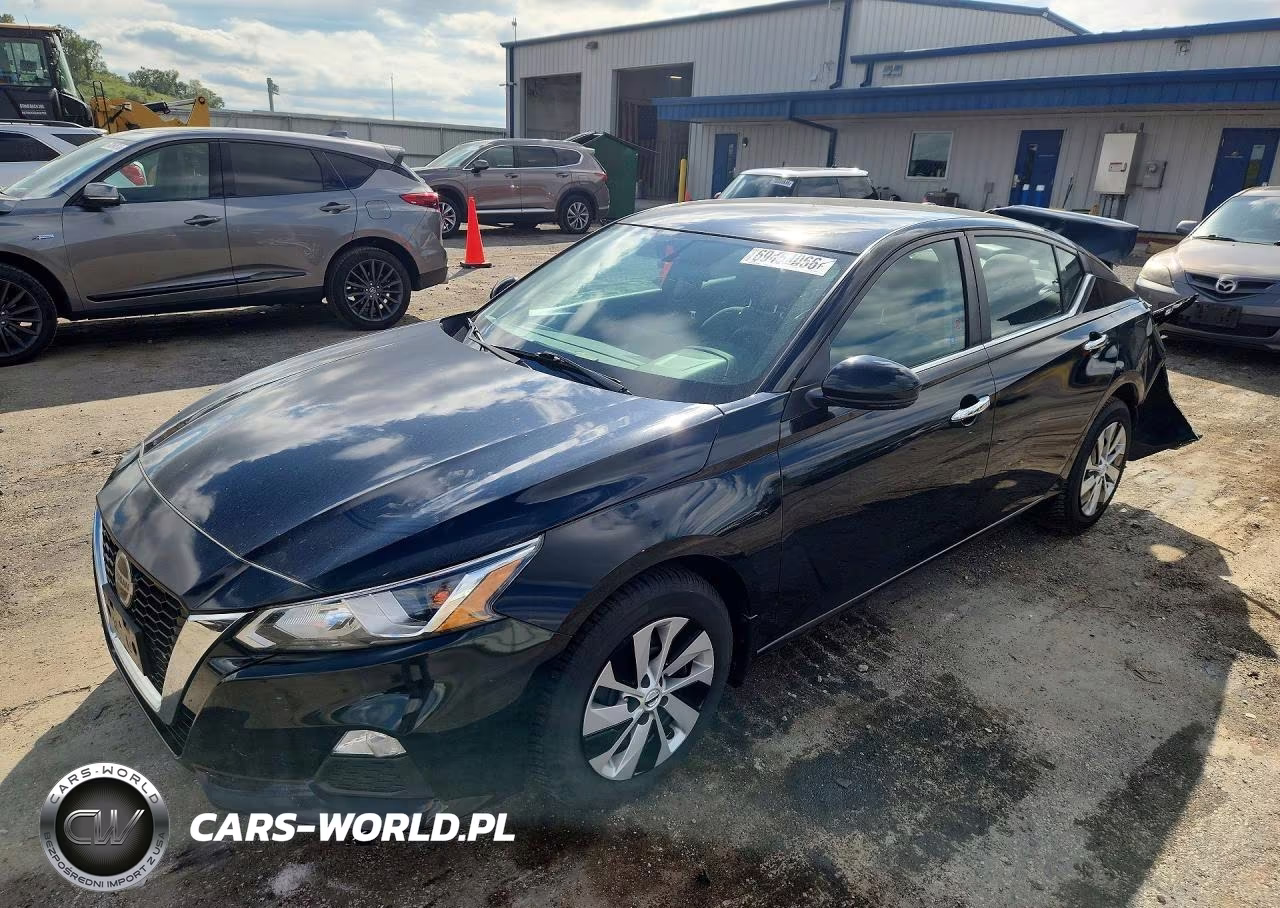 2019 Nissan Altima S – zdjęcie 1 z 12