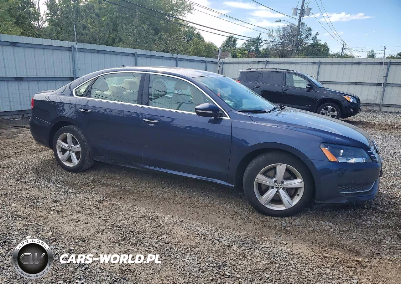 2012 Volkswagen Passat Se VIN:1VWBP7A32CC052462 - 4
