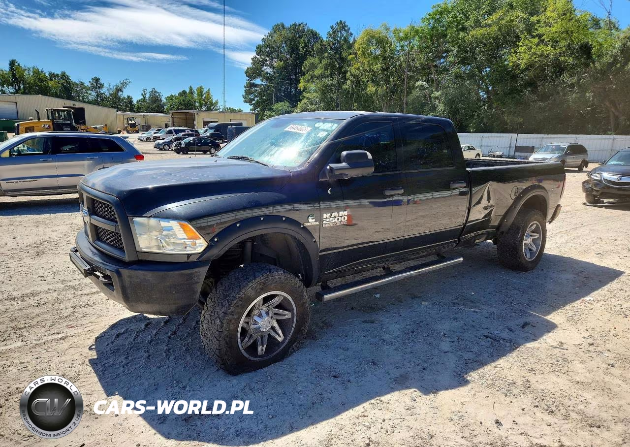 2018 Ram 2500 St VIN:3C6UR5HL8JG307357 - 1