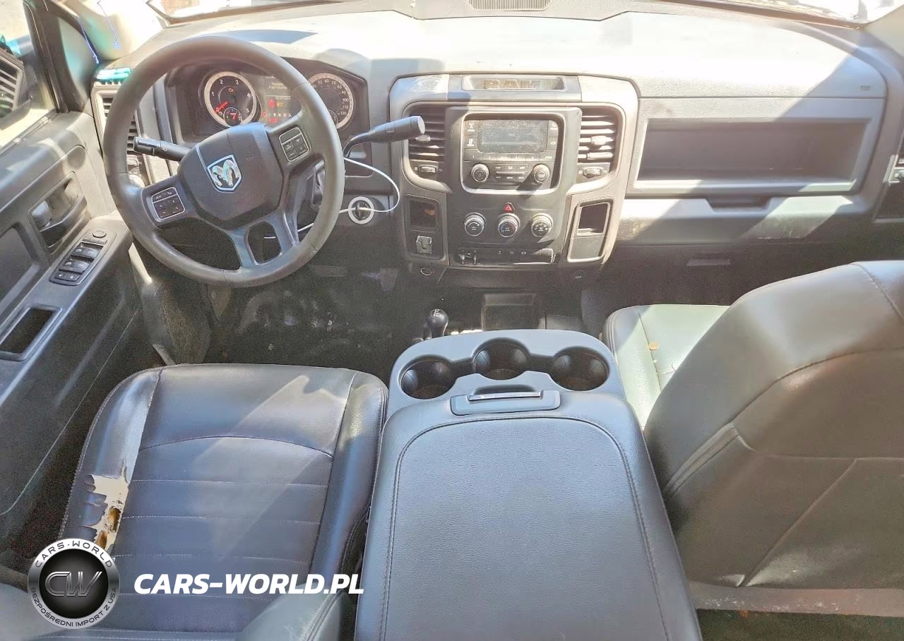 2018 Ram 2500 St VIN:3C6UR5HL8JG307357 - 8