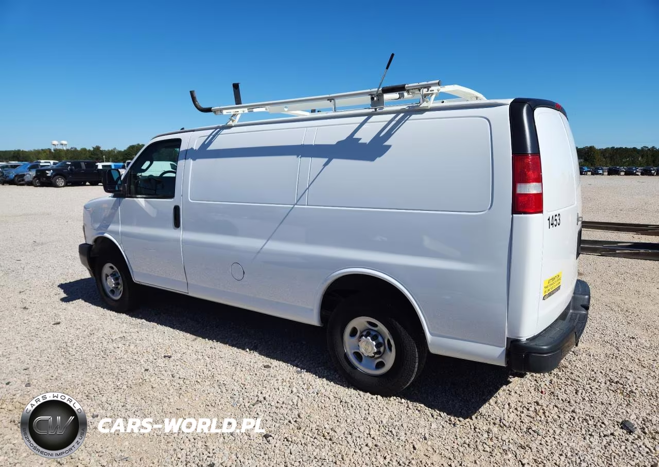 2022 Chevrolet Express G2500 VIN:1GCWGAFP5N1139428 - 2