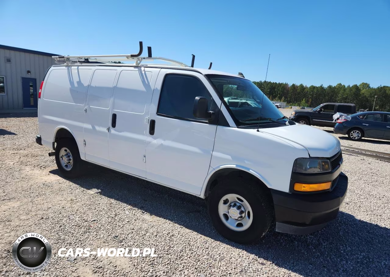 2022 Chevrolet Express G2500 VIN:1GCWGAFP5N1139428 - 4