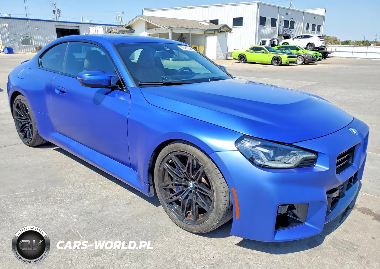 2024 BMW M2 VIN:3MF13DM0XR8E63048 - 4