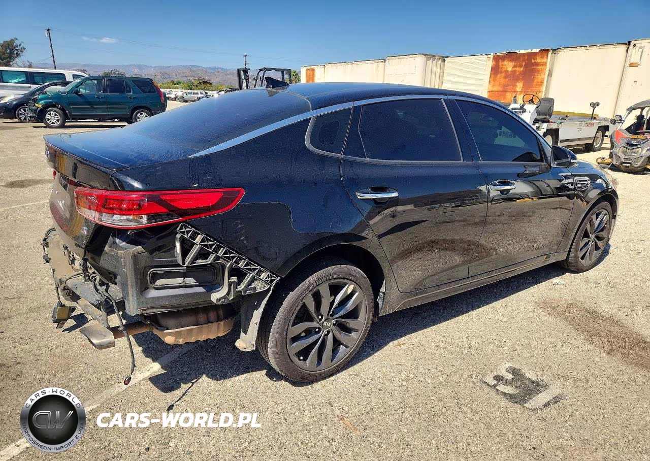 2018 Kia Optima S VIN:5XXGT4L35JG243662 - 3