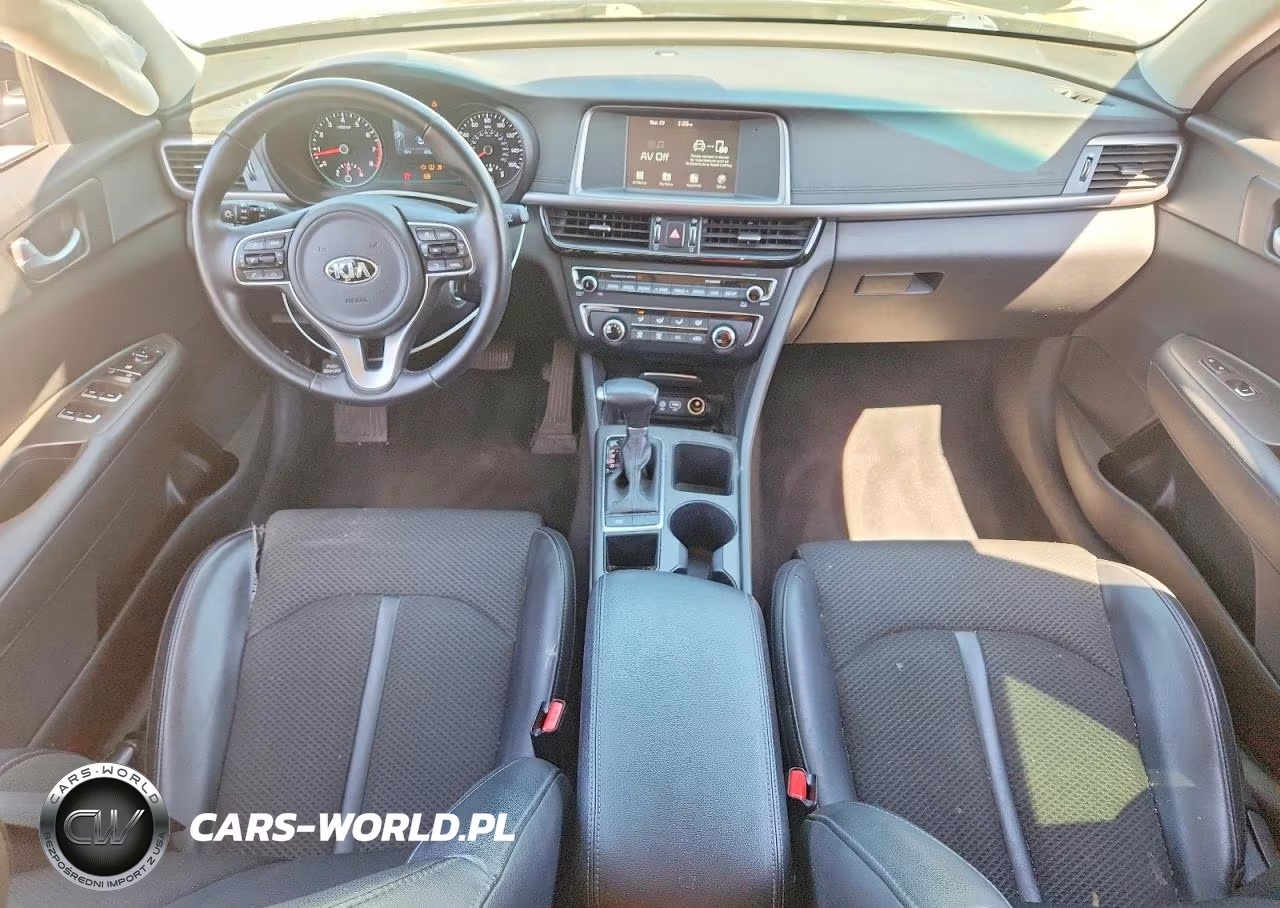 2018 Kia Optima S VIN:5XXGT4L35JG243662 - 8