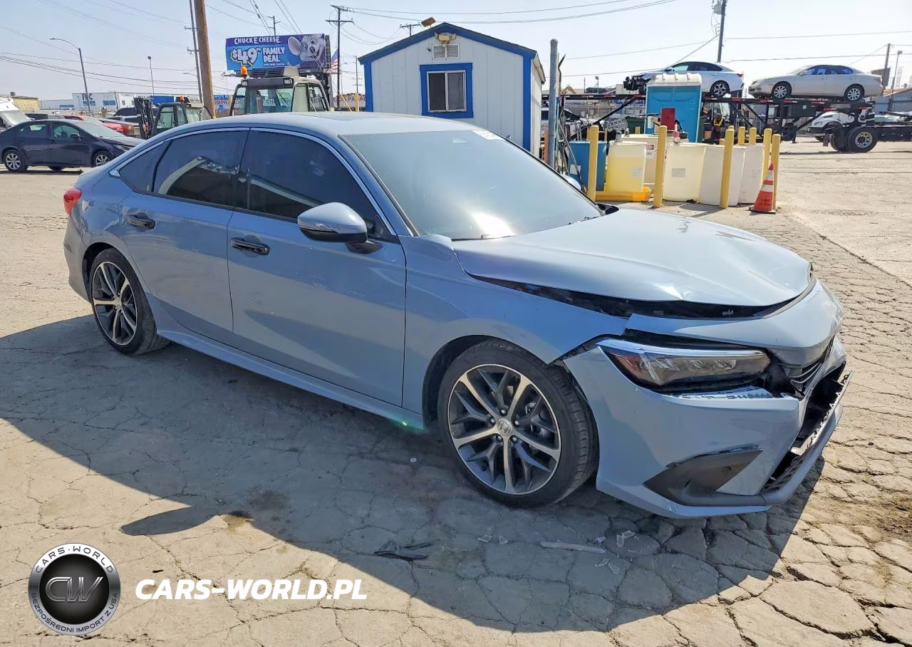 2024 Honda Civic Touring VIN:2HGFE1F97RH312480 - 4