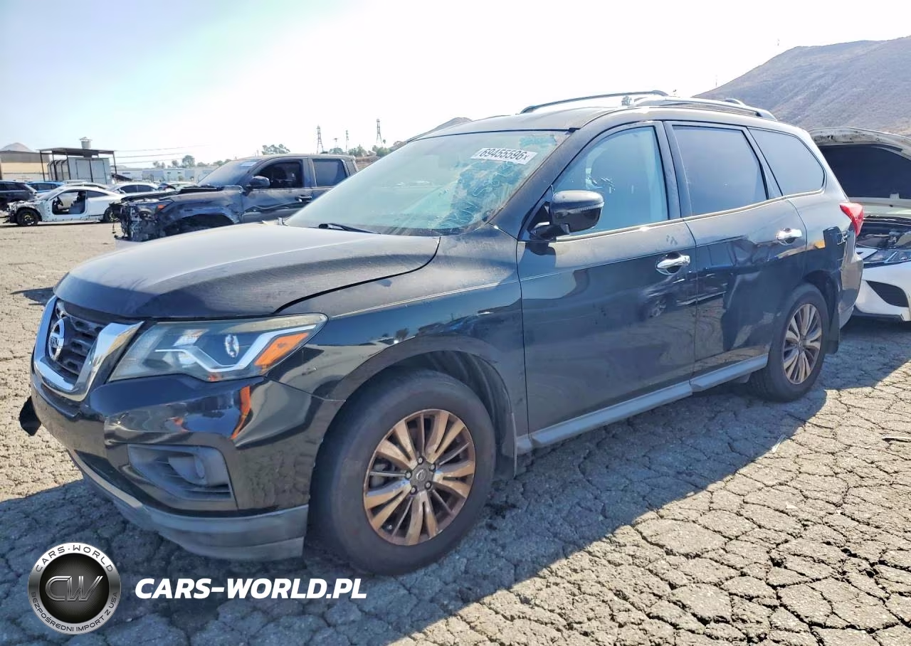 2020 Nissan Pathfinder S