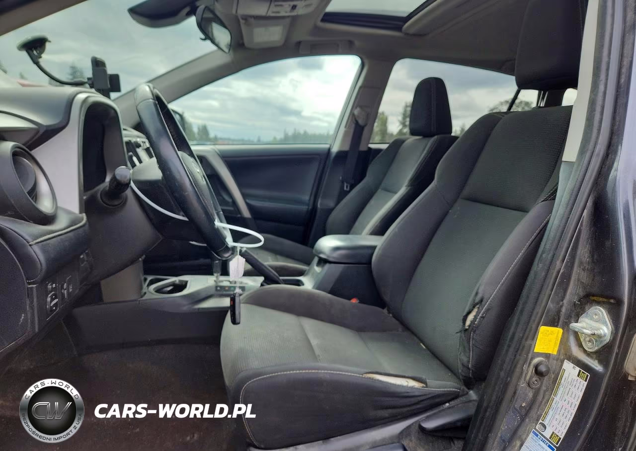 2018 Toyota Rav4 Xle VIN:2T3RFREVXJW847121 - 7