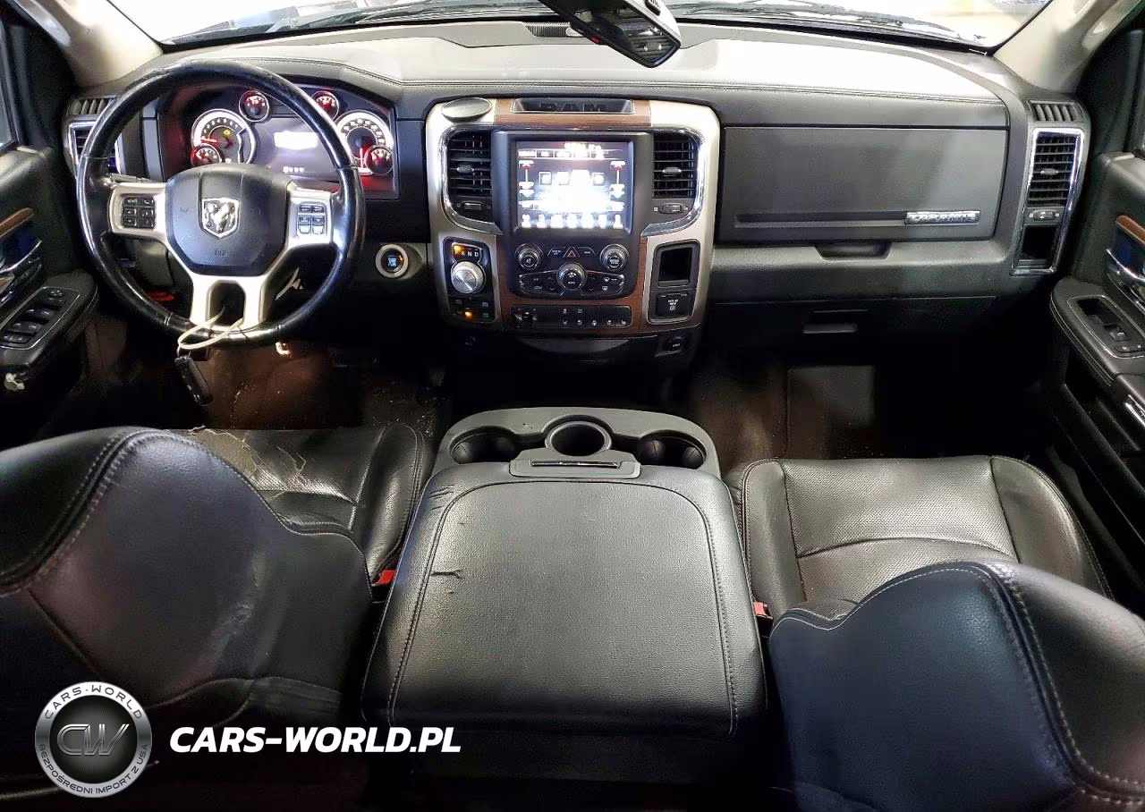 2015 Ram 1500 Laramie VIN:1C6RR7NT2FS767815 - 8