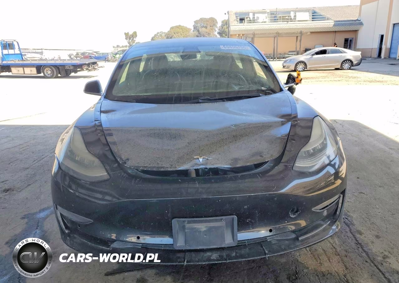 2018 Tesla Model 3 VIN:5YJ3E1EB1JF144433 - 5