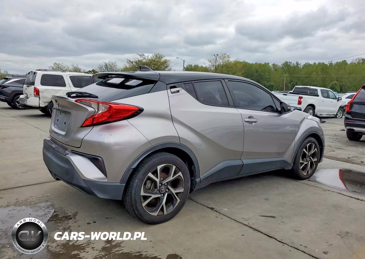 2019 Toyota C-Hr Xle VIN:NMTKHMBX7KR075506 - 3