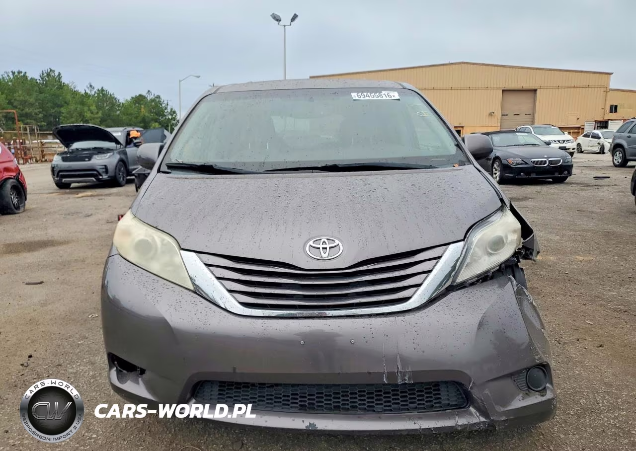 2015 Toyota Sienna Le VIN:5TDKK3DC0FS611032 - 5