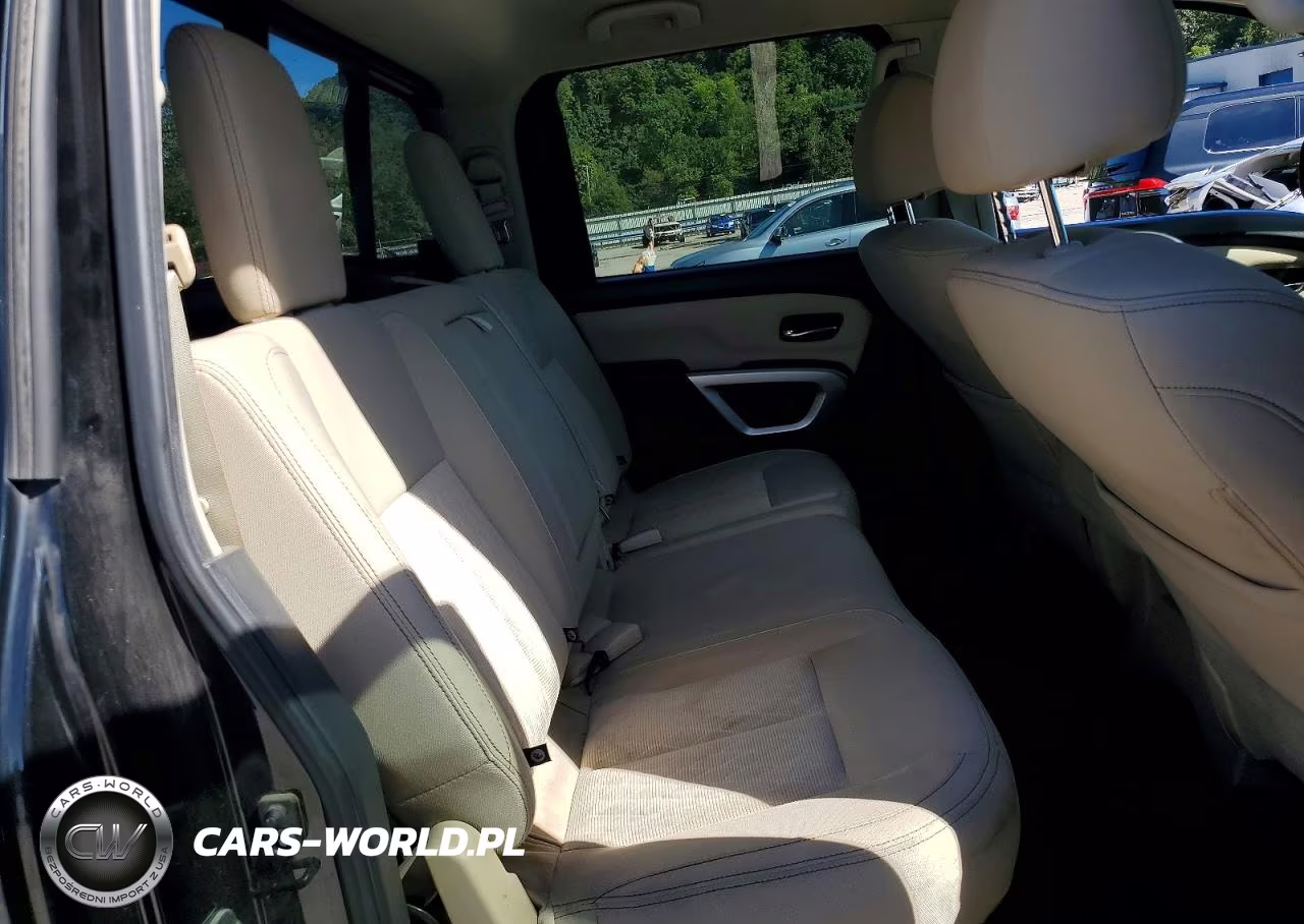 2017 Nissan Titan S VIN:1N6AA1EK9HN524504 - 10