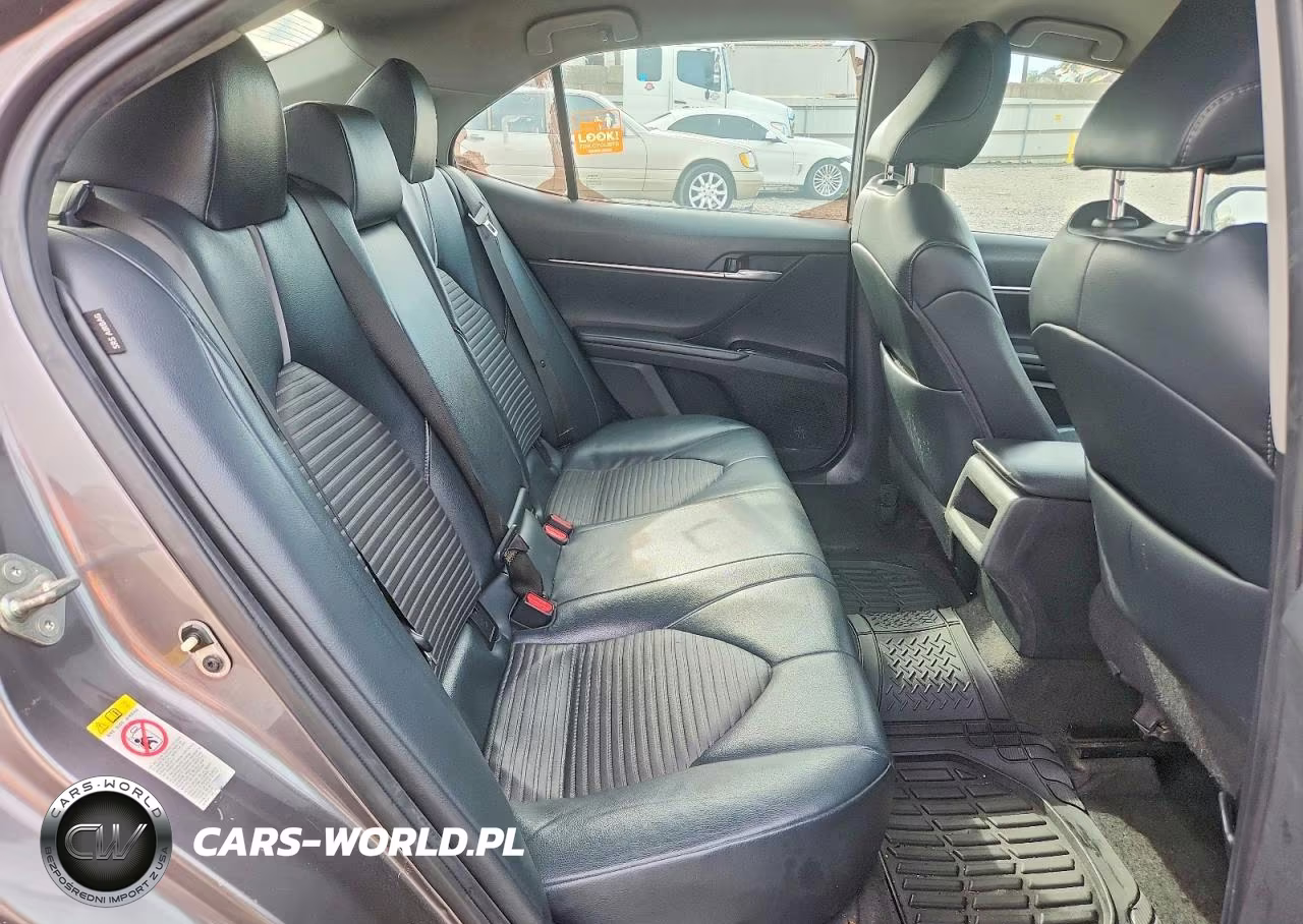 2019 Toyota Camry Se VIN:4T1B11HK6KU703997 - 10