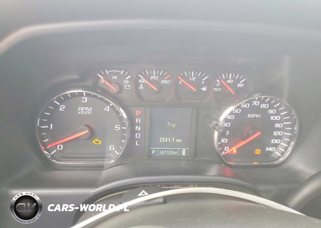 2018 Chevrolet Silverado C1500 VIN:1GCNCNEC0JZ236559 - 9