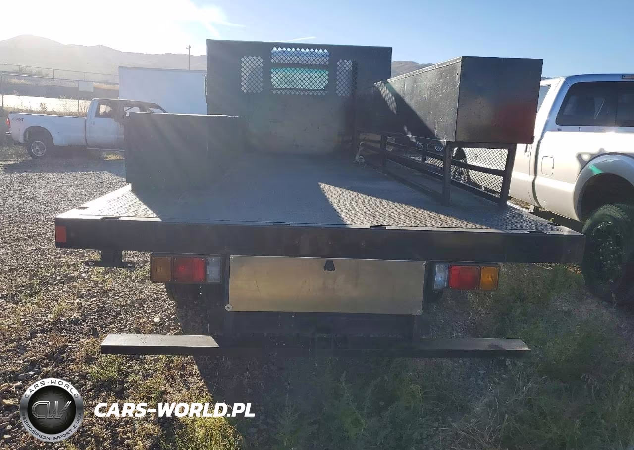 2024 Chevrolet 4500 VIN:54DCDW1DXRS203805 - 11