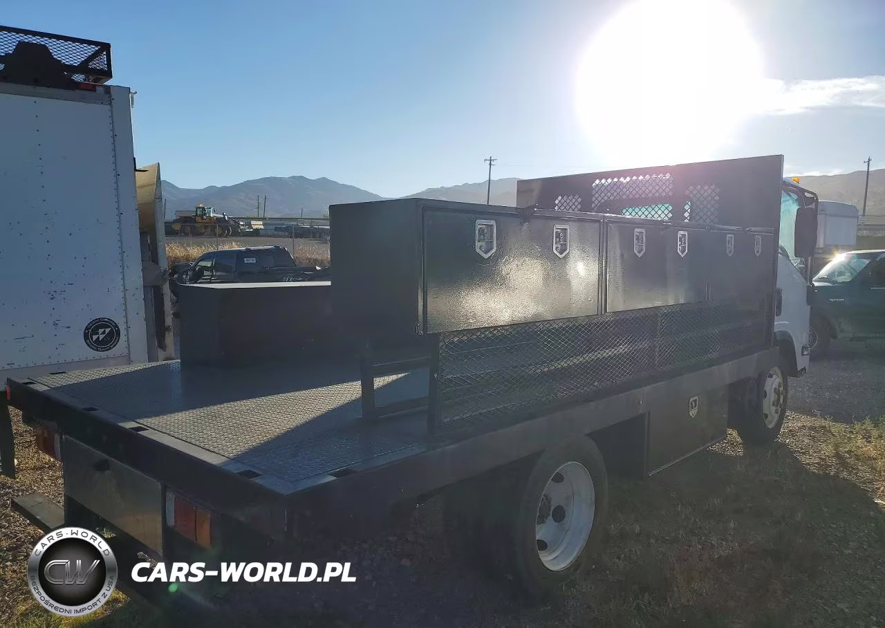 2024 Chevrolet 4500 VIN:54DCDW1DXRS203805 - 3