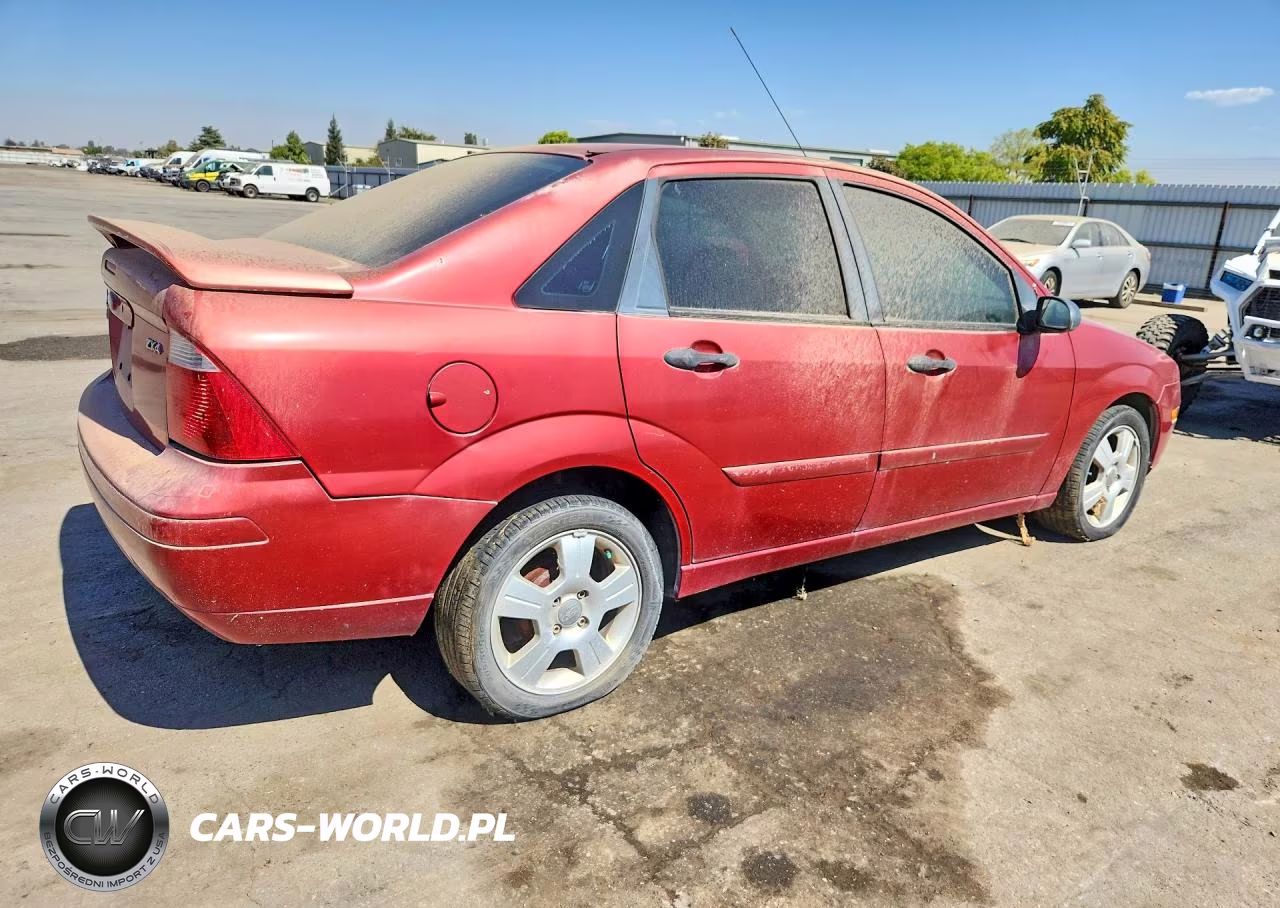 2005 Ford Focus Zx4 VIN:1FAFP34N15W207083 - 3