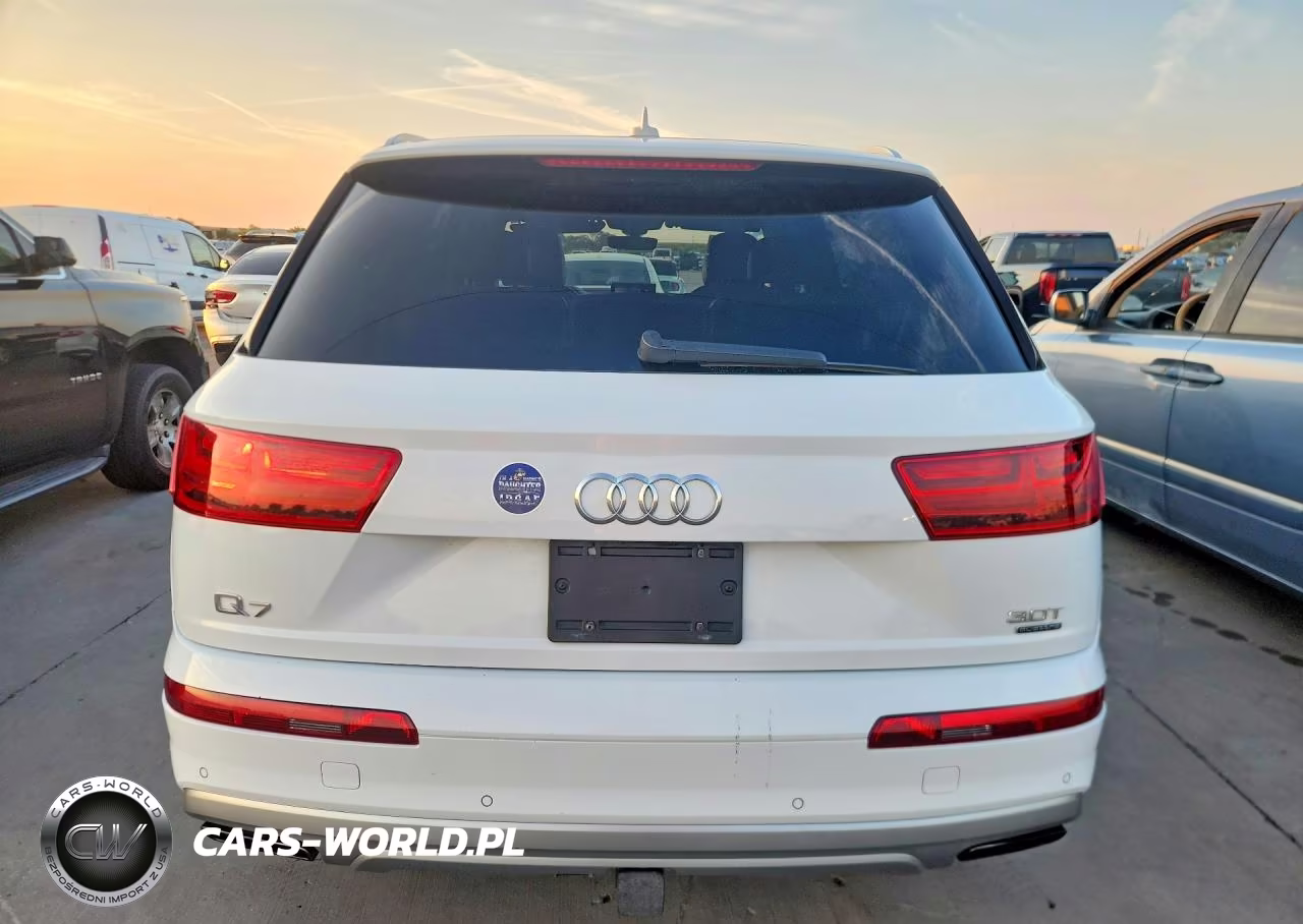2017 Audi Q7 Premium Plus VIN:WA1LAAF73HD036378 - 6