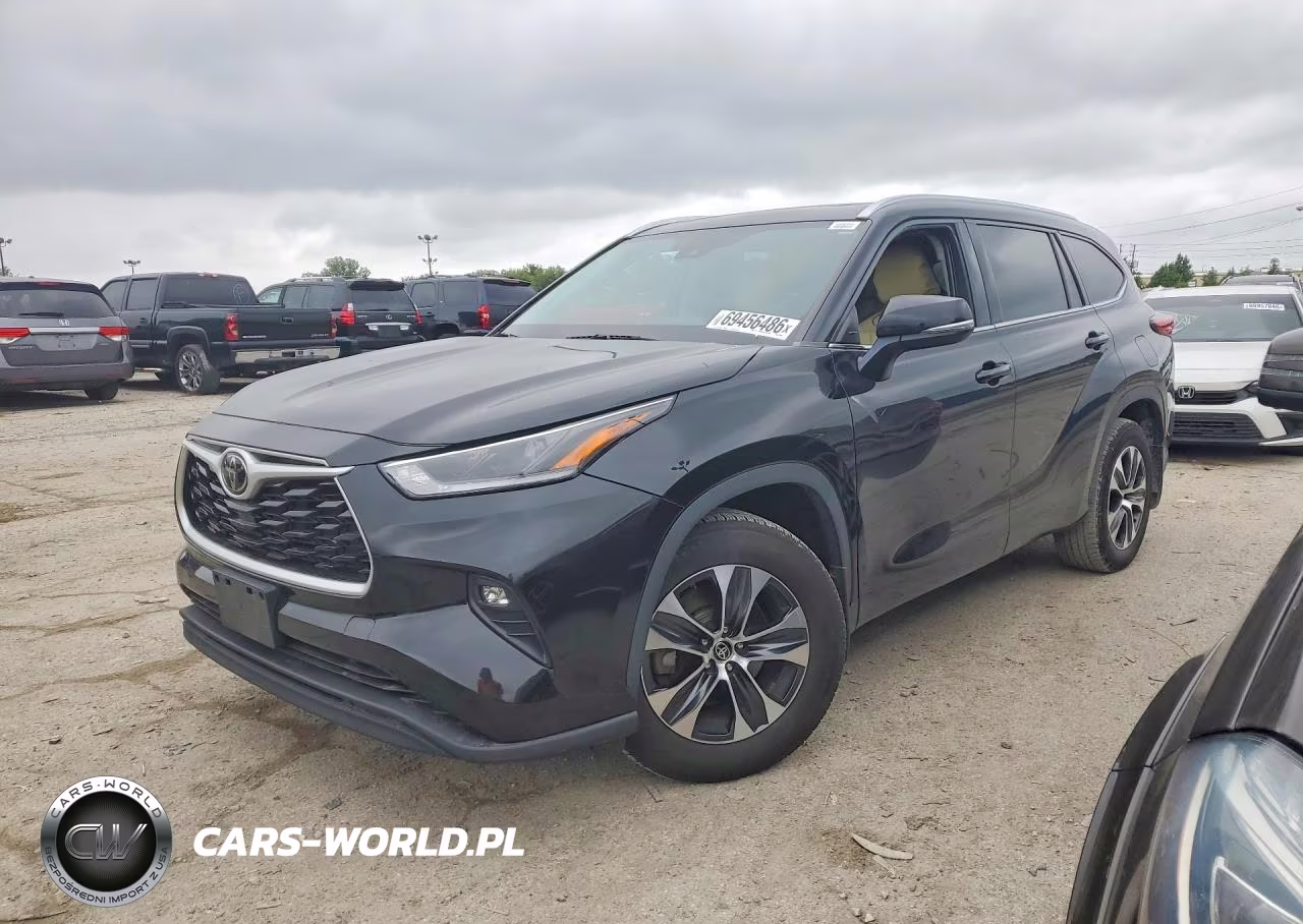 2021 Toyota Highlander Xle VIN:5TDGZRBH3MS543079 - 1