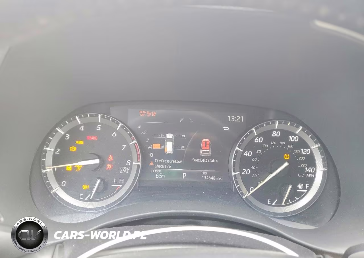 2021 Toyota Highlander Xle VIN:5TDGZRBH3MS543079 - 9