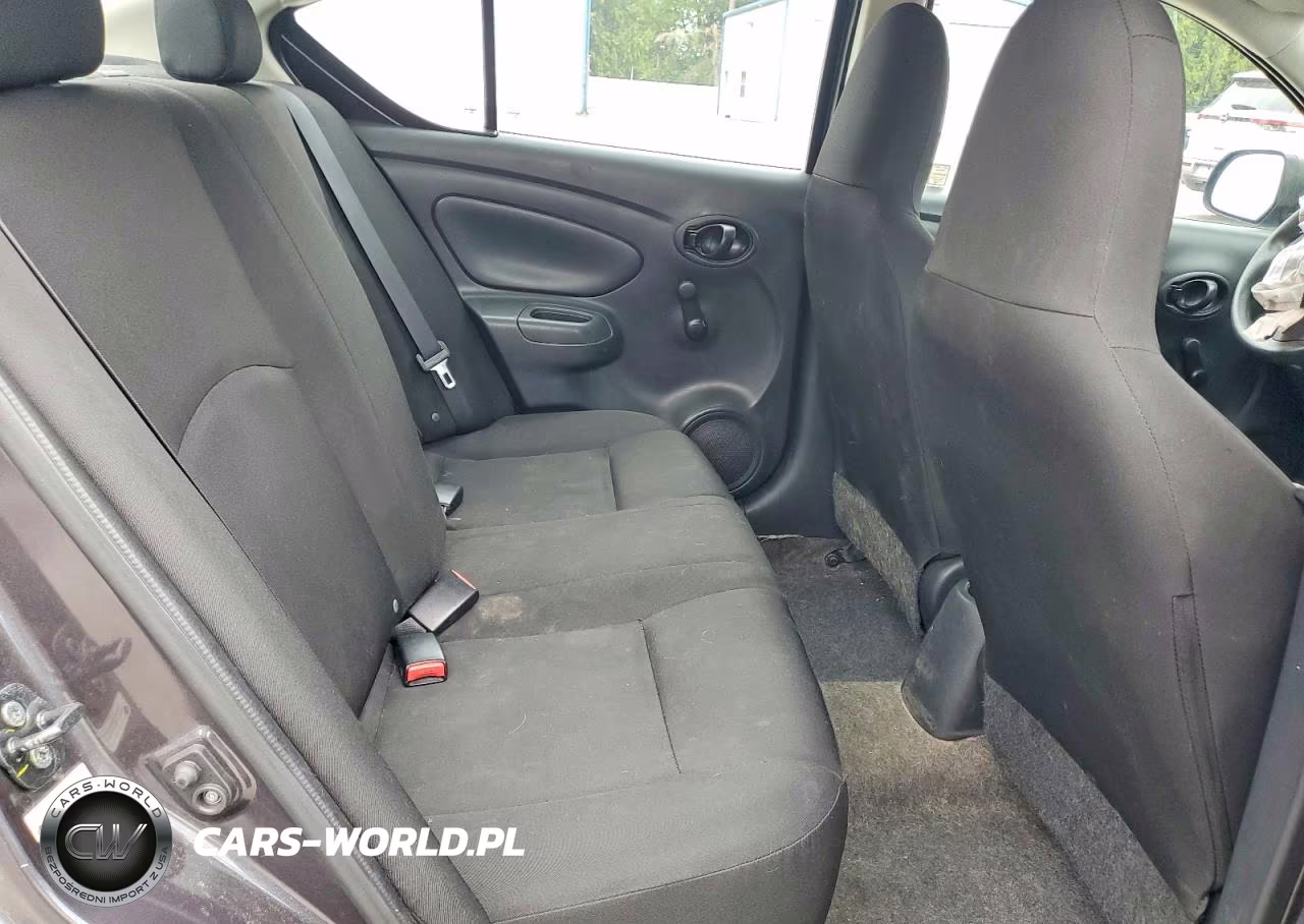 2015 Nissan Versa 1.6 S VIN:3N1CN7AP3FL867975 - 10