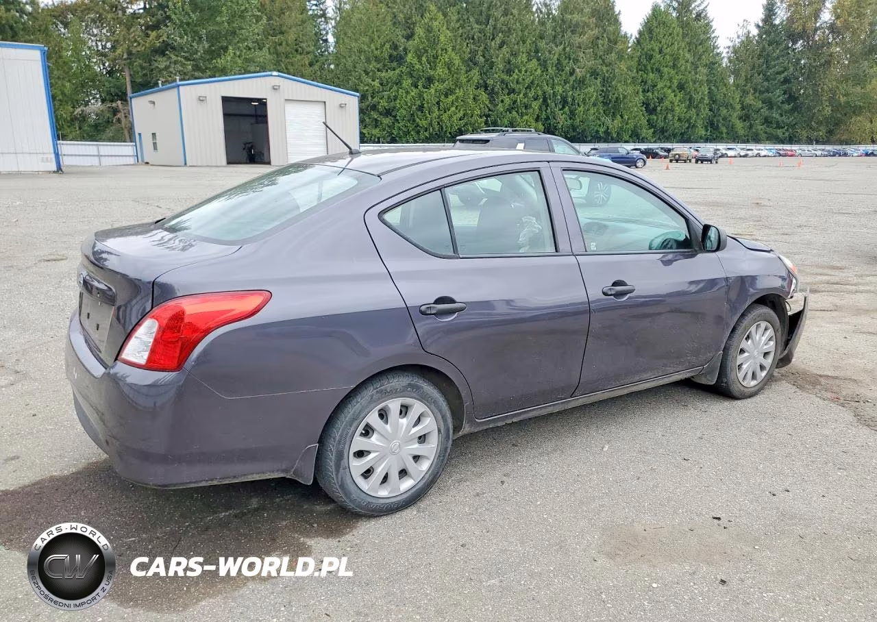 2015 Nissan Versa 1.6 S VIN:3N1CN7AP3FL867975 - 3