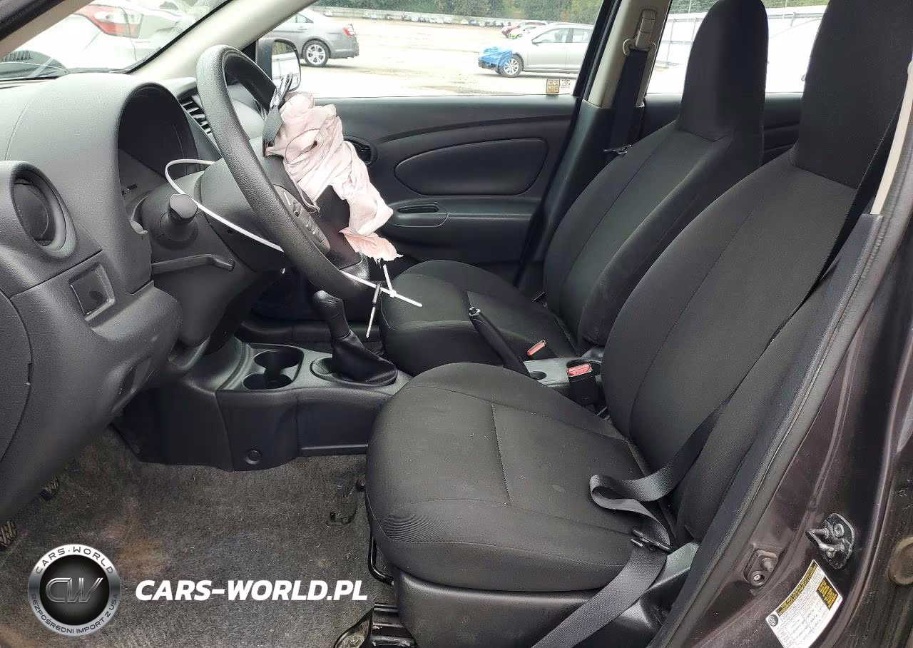 2015 Nissan Versa 1.6 S VIN:3N1CN7AP3FL867975 - 7