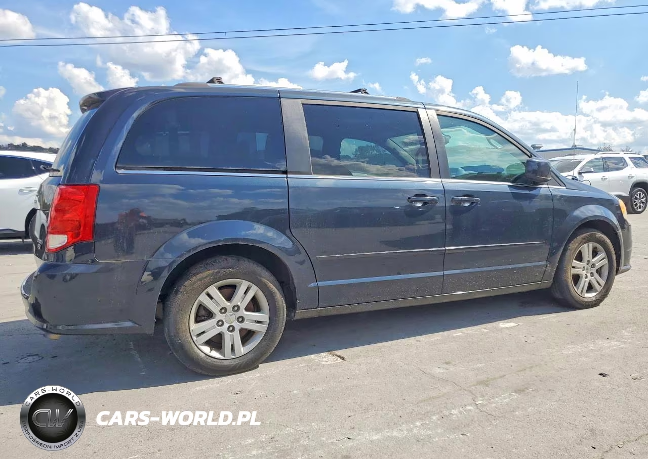 2013 Dodge Grand Caravan Crew VIN:2C4RDGDG4DR799031 - 3