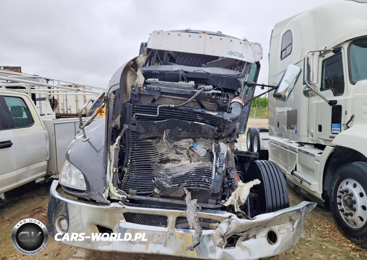 2014 Kenworth T660 Semi Truck VIN:1XKAD49X0EJ320215 - 5