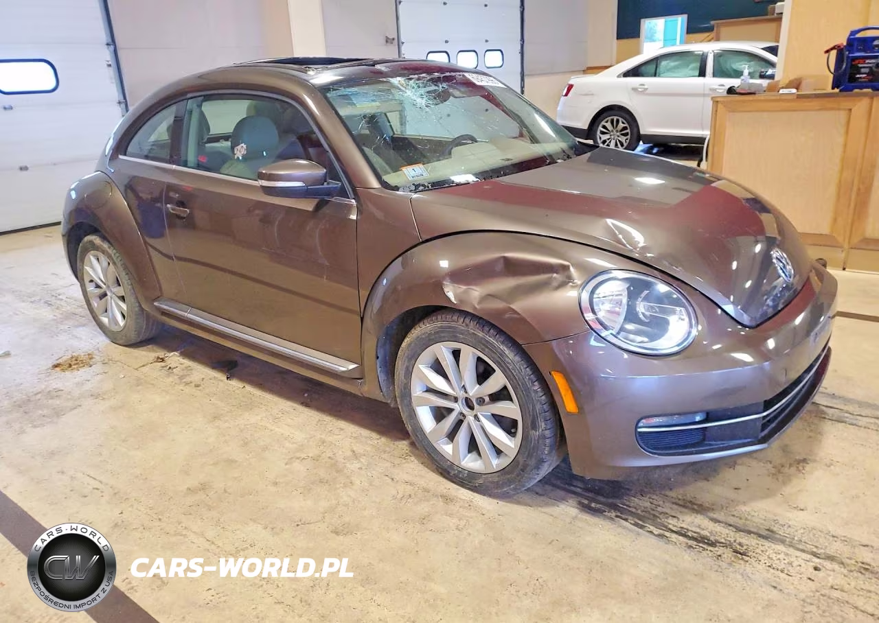 2015 Volkswagen Beetle Tdi VIN:3VWJA7AT5FM640288 - 4